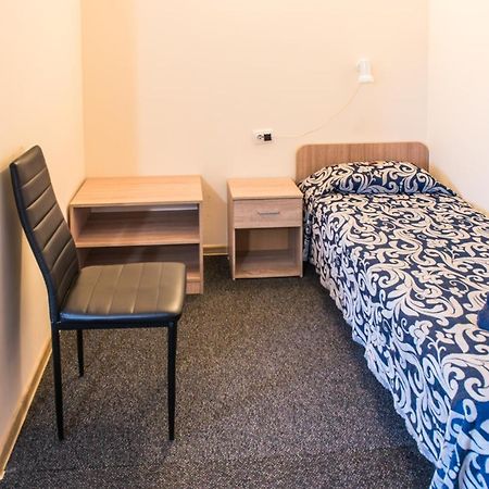 Aleksandri Hotel Тарту Экстерьер фото