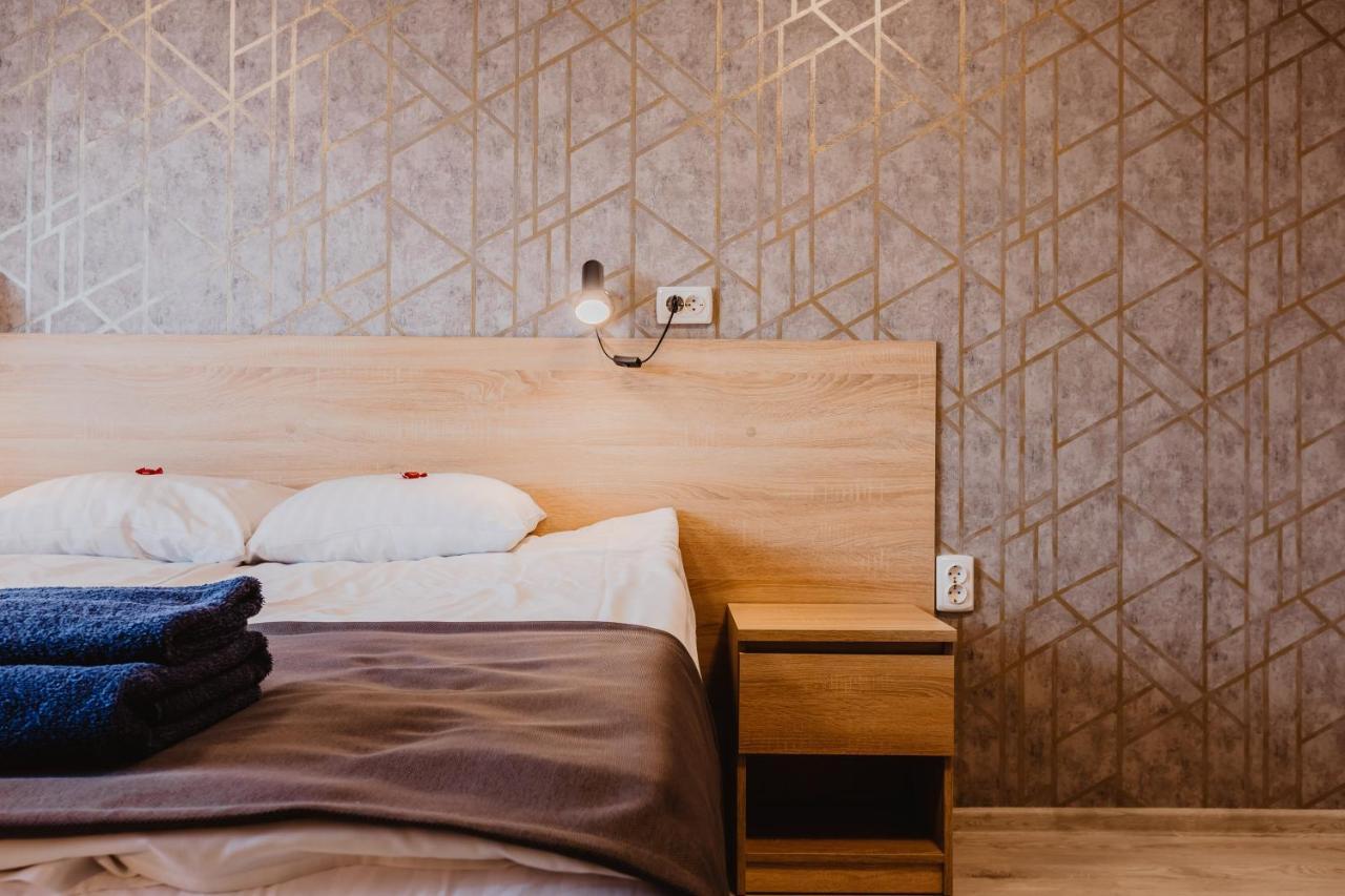 Aleksandri Hotel Тарту Экстерьер фото