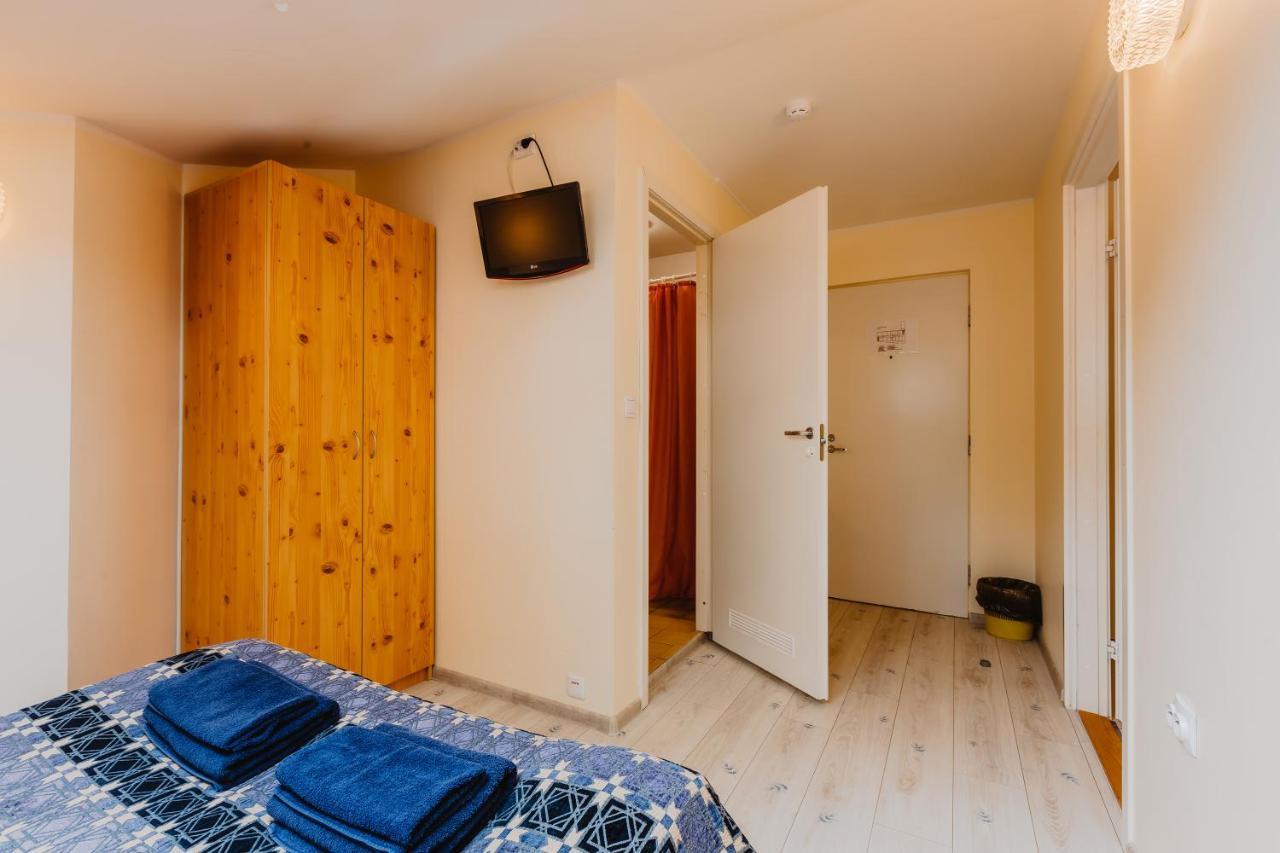 Aleksandri Hotel Тарту Экстерьер фото