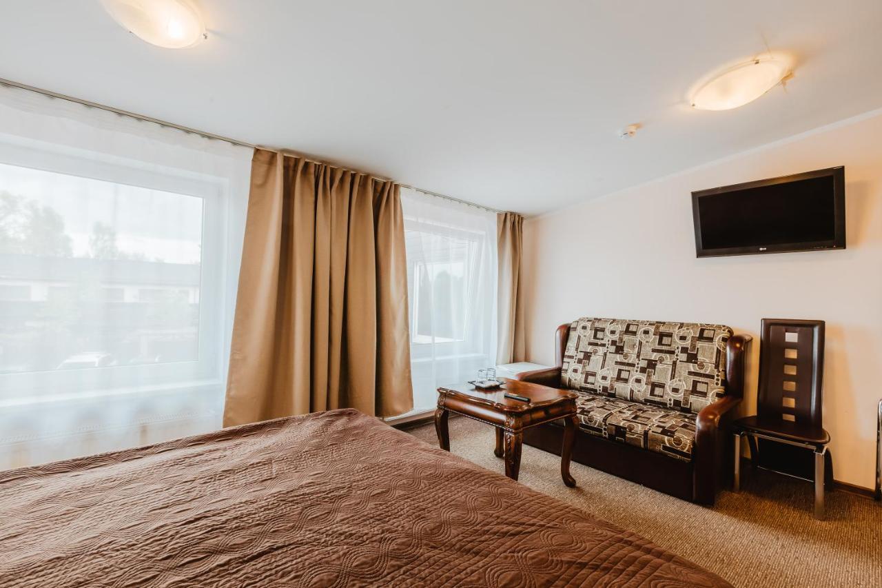 Aleksandri Hotel Тарту Экстерьер фото