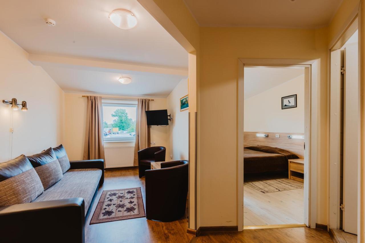 Aleksandri Hotel Тарту Экстерьер фото