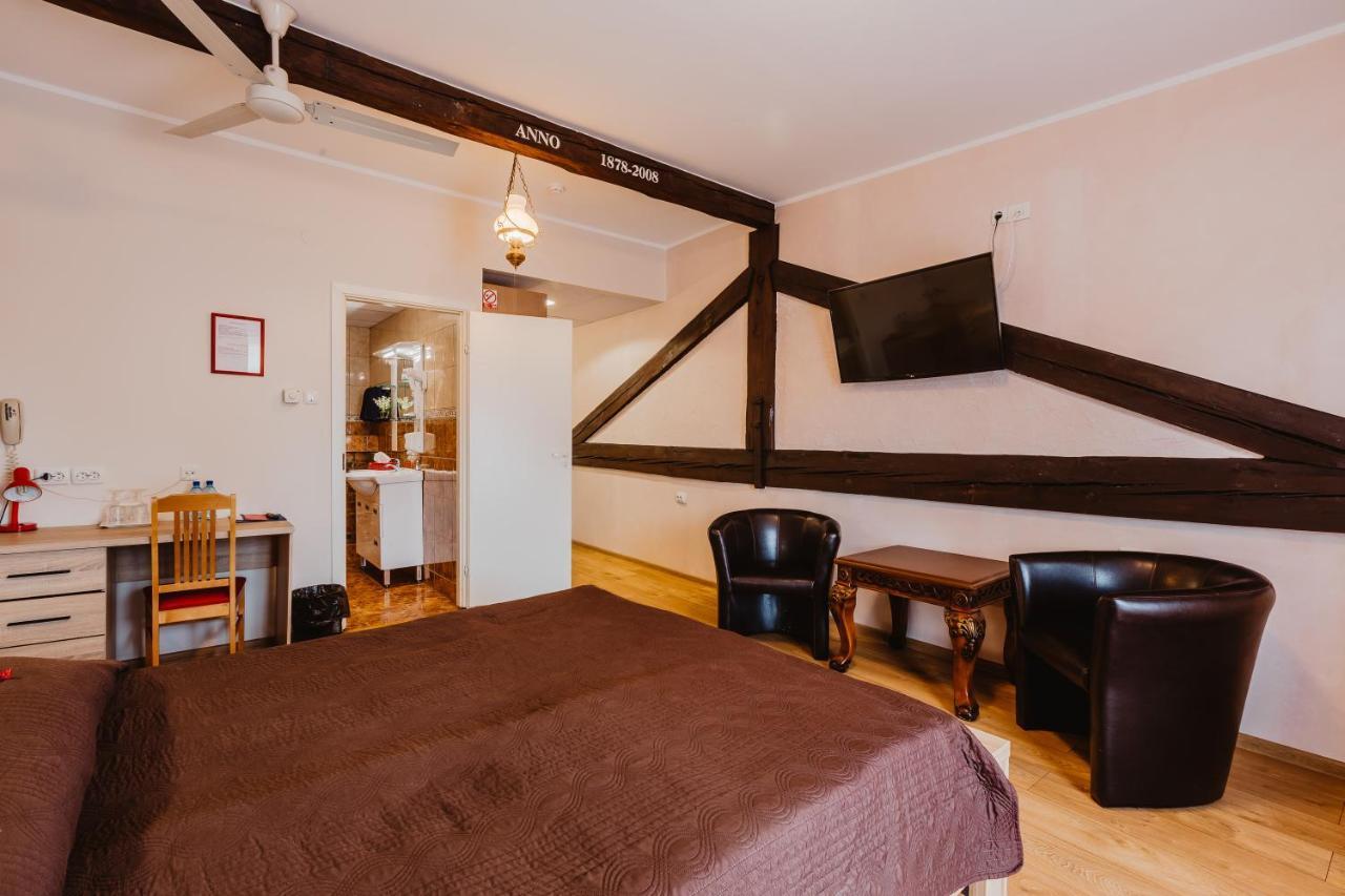 Aleksandri Hotel Тарту Экстерьер фото