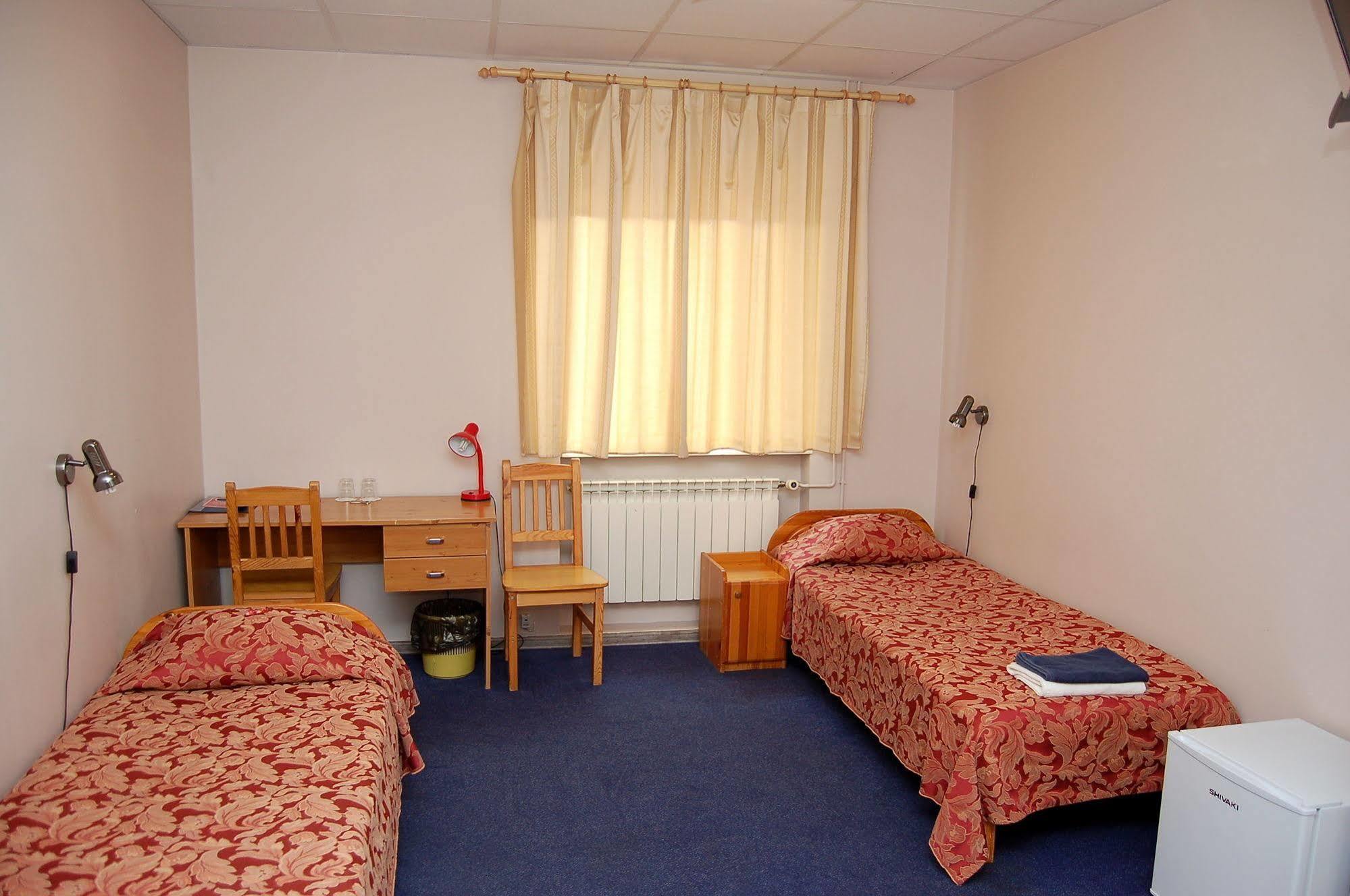 Aleksandri Hotel Тарту Экстерьер фото